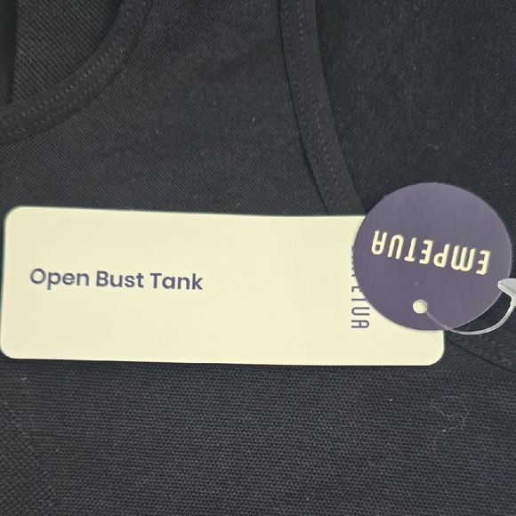 Shapermint Classic Black Tank Top - Picture 3 of 4